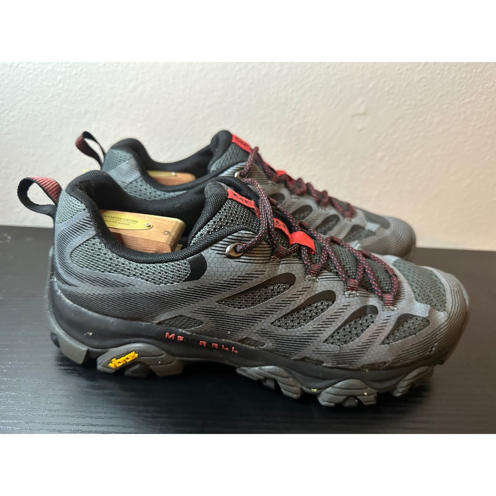 Merrell Moab Edge Mens Size 10 Low Top Hiking Shoes Grey Black Red Vibram Sole